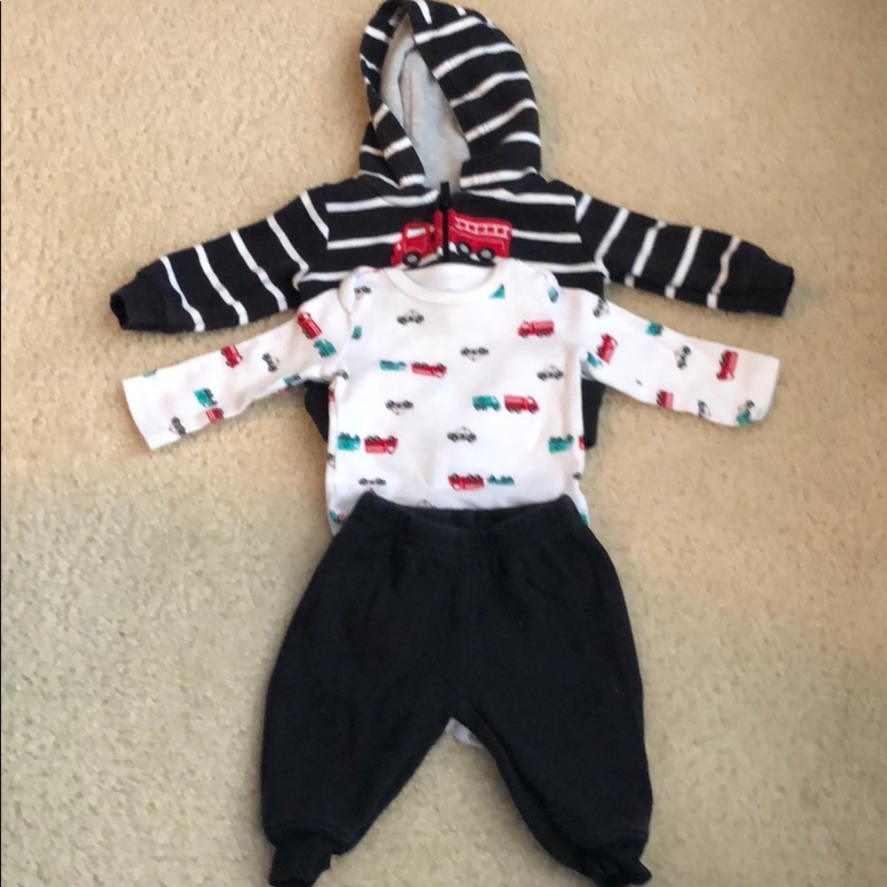Carter’s Newborn Boy 3 Piece Set